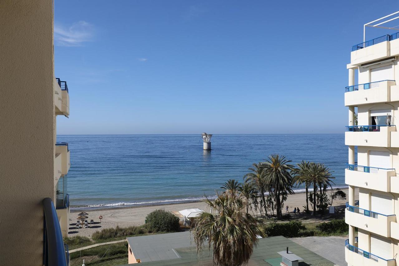 Banana Beach Primera Linea De Playa Marbella Exterior photo