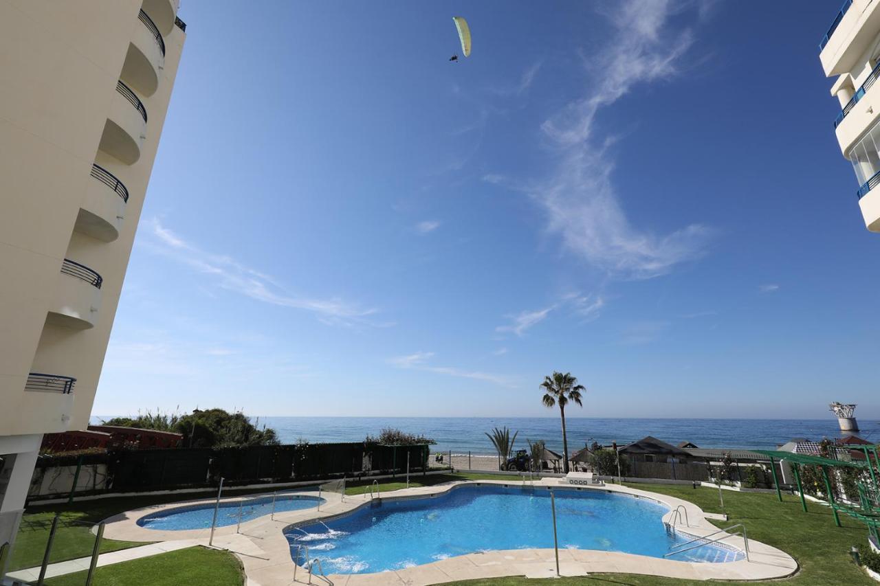 Banana Beach Primera Linea De Playa Marbella Exterior photo